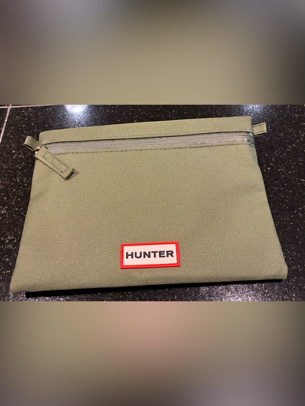 Hunter X Eva Airways Bag - Pouch Zip Top Logo Front Olive Green